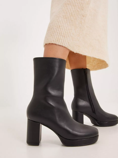 NLY Shoes - Stövletter - Svart - Perfect Platform Boot - Boots & Kängor