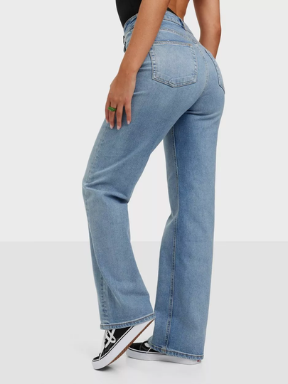 Pieces - High waisted jeans - Medium Blue Denim - Pcholly Hw Wide Jeans Mb Noos Bc - Jeans
