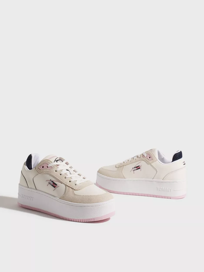 Tommy Jeans - Platåsneakers - Ivory - Tommy Jeans Iconic Flatform - Platåskor
