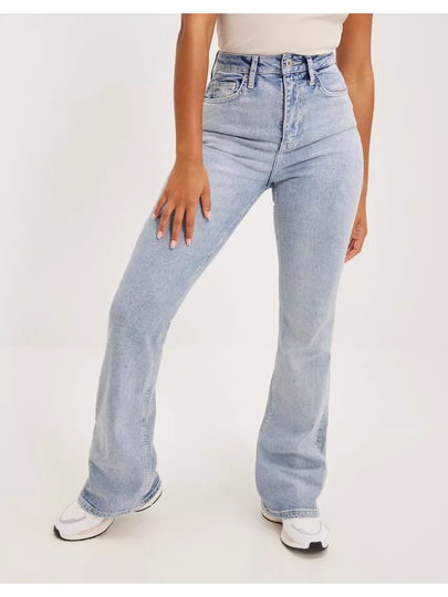 Pieces Pcholly Ultra Hw Flared Jeans Lb Bc Bootcut jeans Light Blue Denim