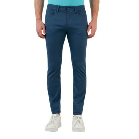 Hugo Boss - Jeans - Blå - Herr - Storlek: W35 L34,W33 L34,W30 L32,W31 L32,W29 L32