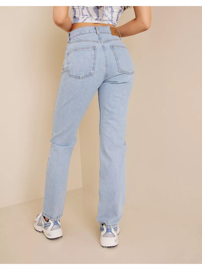 NLY Trend Mid Waist Tapered Leg Jeans Straight jeans Ljus Blå