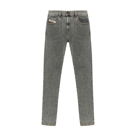 Diesel - Jeans - Grå - Herr - Storlek: W36 L32,W29 L32,W30 L32,W34 L32,W32 L32,W31 L32,W33 L32