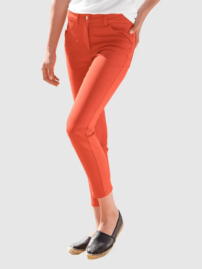 Jeans i modell Sabine Slim Dress In Orange
