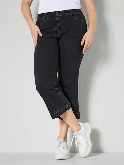 Jeans i kortare modell Angel of Style Svart