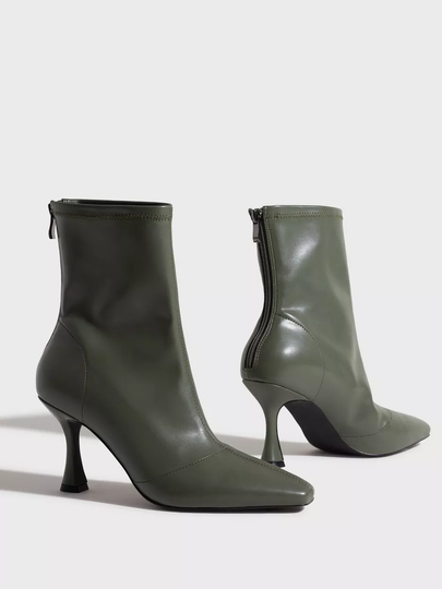 NLY Shoes - Stövletter - Mörk Grön - Perfect Heel Boot - Boots & Kängor