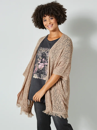 Poncho med fransar Angel of Style Sand