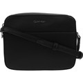 Handväskor Calvin Klein Jeans Must Camera Bag