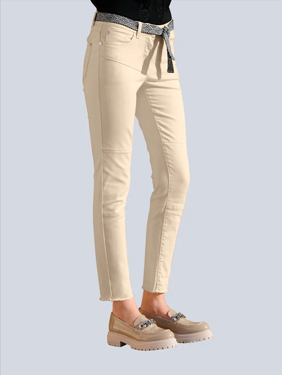 Jeans med fransade benslut Alba Moda Kitt