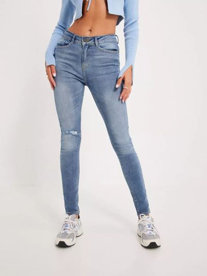 Noisy May - High waisted jeans - Medium Blue Denim - Nmcallie Hw Sknny Des Jeans AZ190MB - Jeans