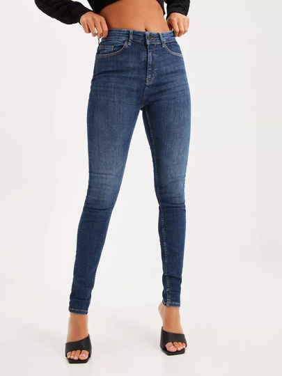 Noisy May - Skinny jeans - Medium Blue Denim - Nmbuddy Hw Sknny Jeans AZ220MB Noos - Jeans